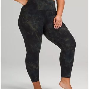 NWT lululemon align HR crop 8 camo